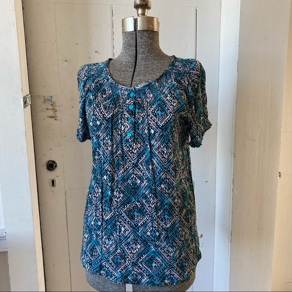 Laura Scott Geometric Print Smocked Blouse - Picture 3 of 14